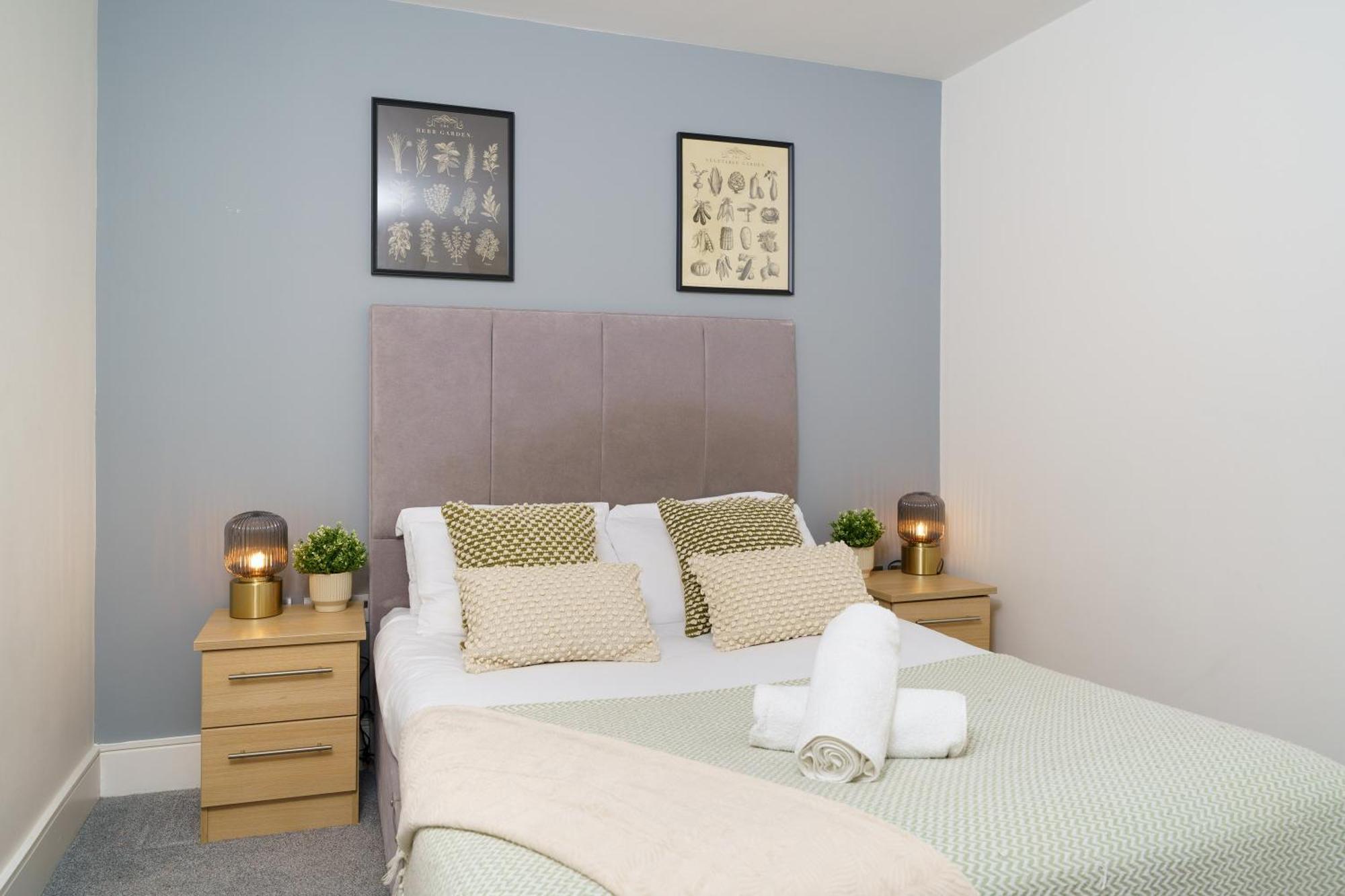 לונדון Modern 3 Bed 2 Bath Apartment Hyde Park מראה חיצוני תמונה